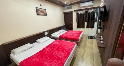 Hotel Radhika Palace Room Type - Family Four Bed Ac Room