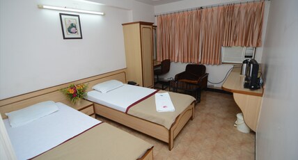 Hotel Kirti Room Type - Twin Bed Deluxe Non AC