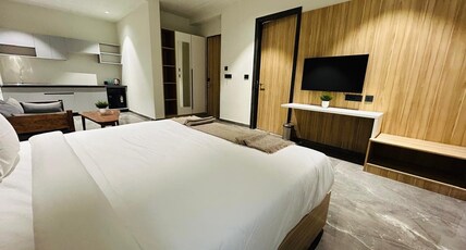Akoya Business Hotel Hyderabad Airport Room Type - Executive Suite