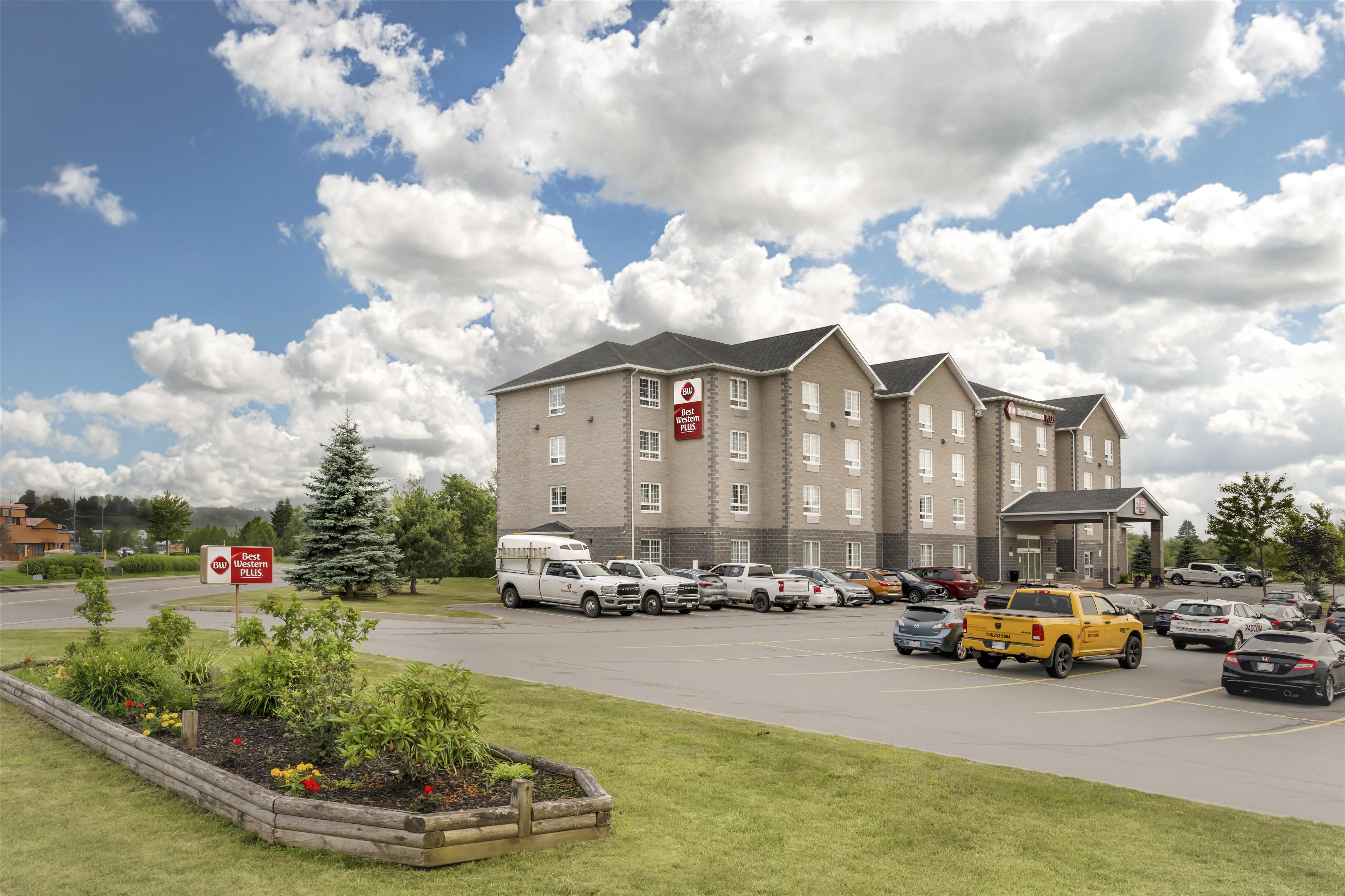 Best Western Plus Saint John Hotel & Suites - Tap to explore photos