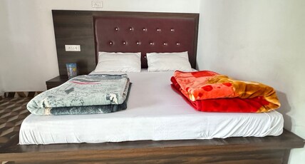Braham Vatika 50 Mtrs From Sitapur Parking Room Type - Double Bed Room
