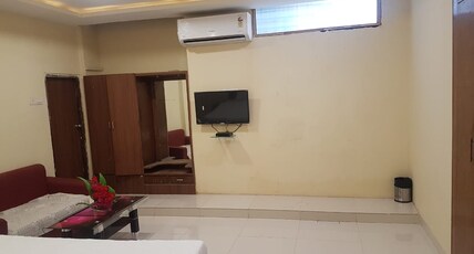 Hotel Crystal & Restaurant Room Type - SUPER DELUXE - AC ROOM