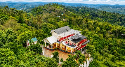 Titha 3BR Villa w Valley View Munnar Room Type - Titha 3BR Villa w Valley View Munnar