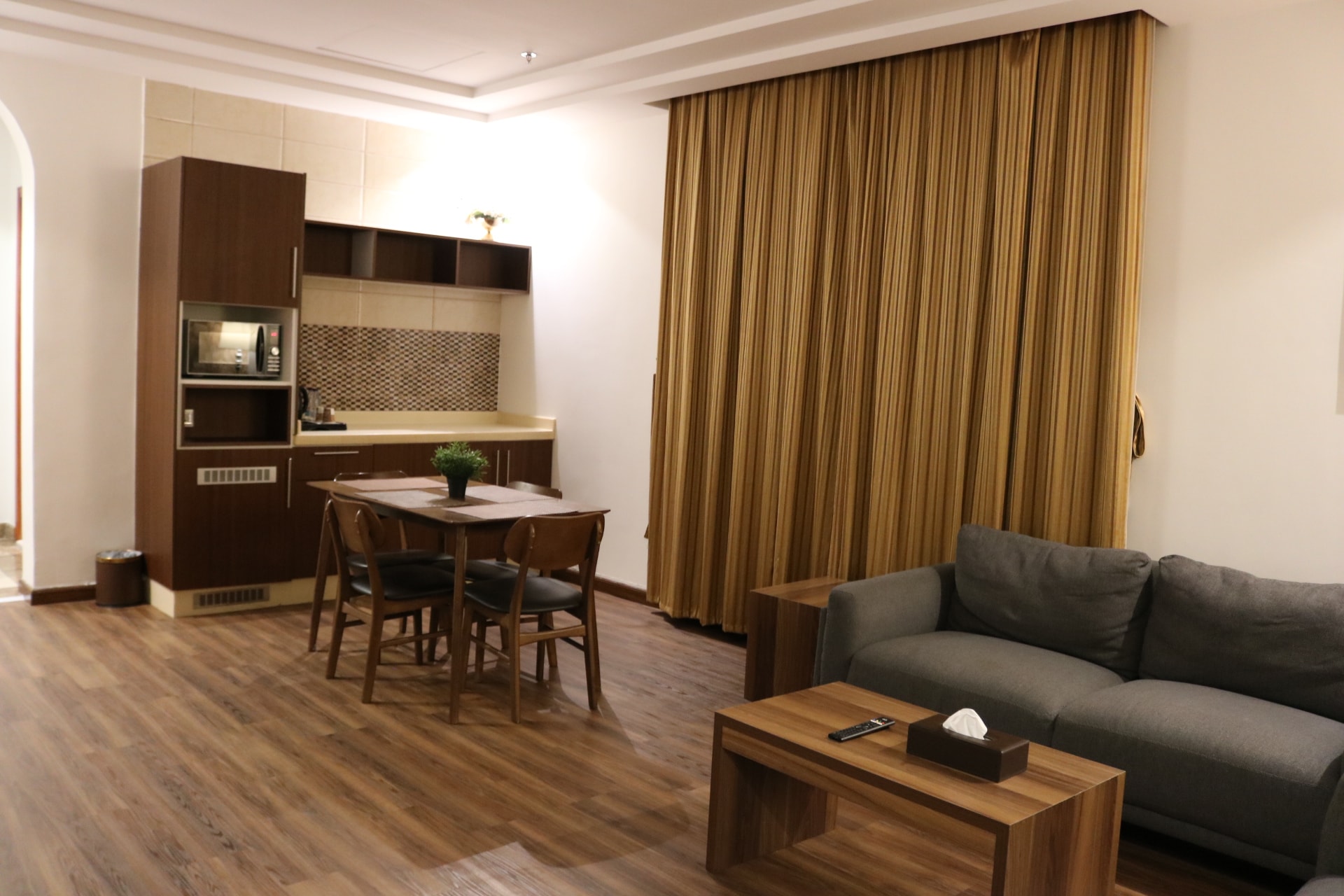 Palette Luxury Mirage Hotel - Tap to explore photos