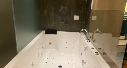 HOTEL GREATER ASHOK Room Type - EXUCITIVE PREMIUM WITH JACUZZI and ANDORID SMART LED TV