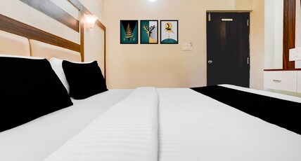 Collection O Calangute Circle Formerly Kris Resort Room Type - Executive room