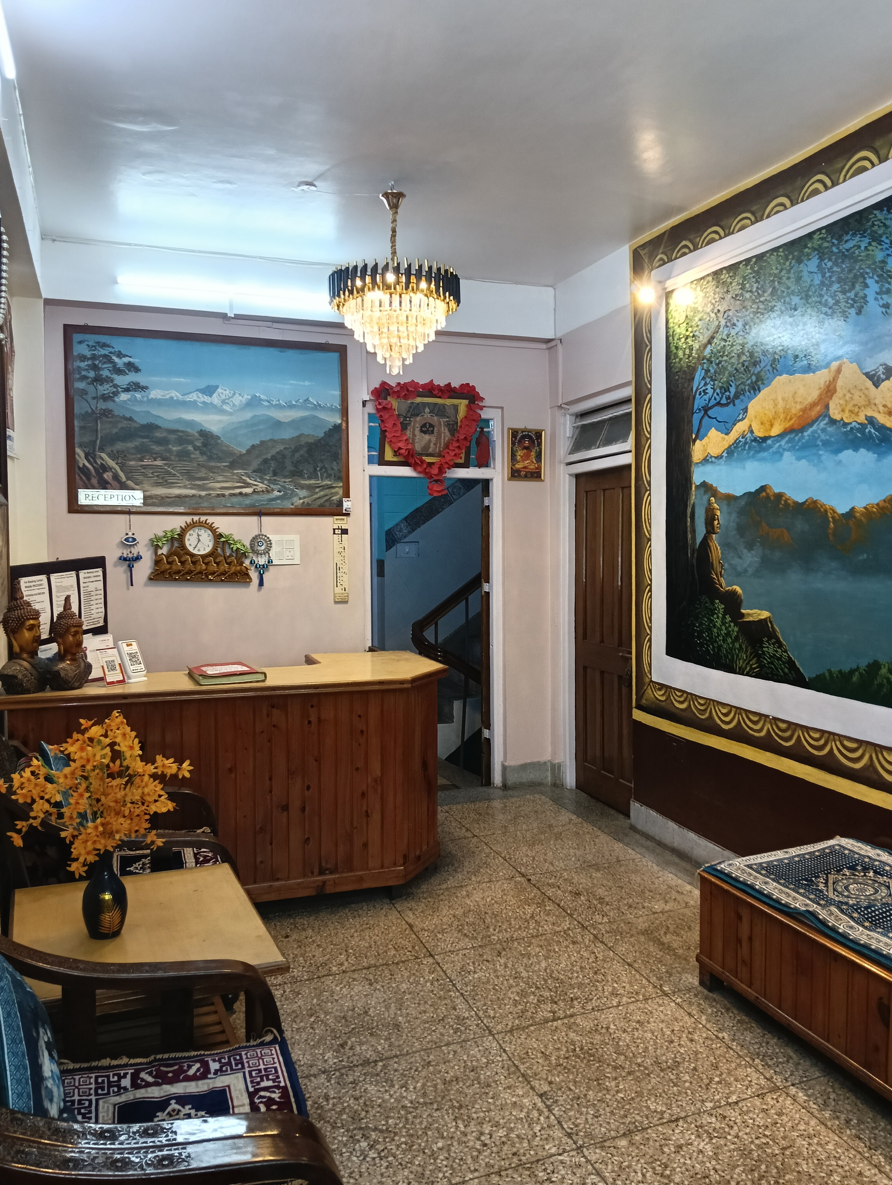 Hotel J P Lodge Kalimpong - Tap to explore photos