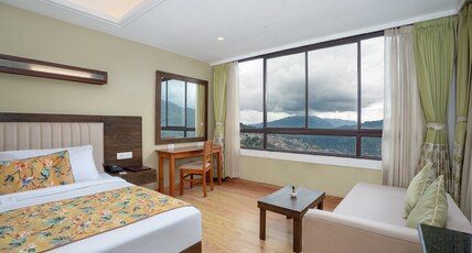Summit North Star Hotel (with Swimming Pool) Room Type - Deluxe Valley View Room