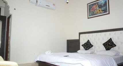 Hotel Sun Set Cafe- Lake View Hotel Room Type - Super Deluxe Ac Double Bed Room