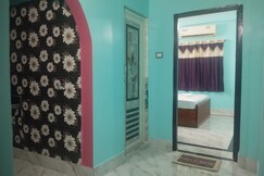 Hansaraj Guest House