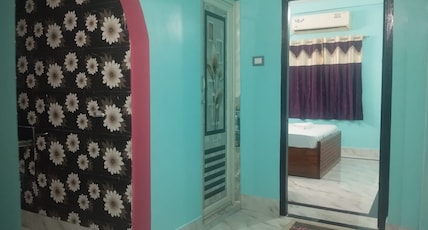 Hansaraj Guest House Room Type - Standard Room