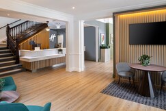 Holiday Inn FARNBOROUGH
