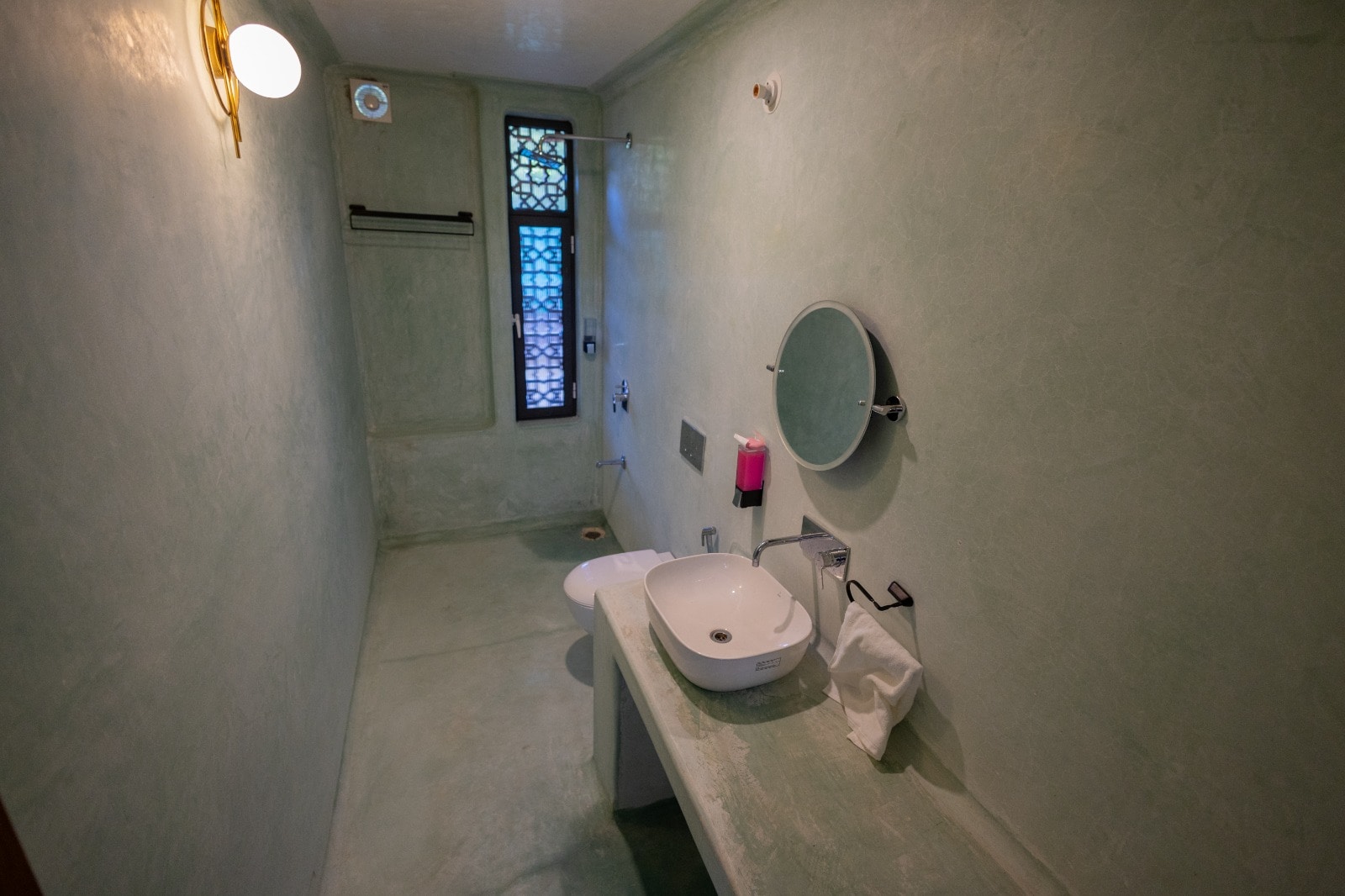 HOTEL SHIKARGARH COTTAGES - Tap to explore photos