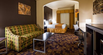 Best Western Windsor Pointe Hotel & Suites-at&t Center Room Type - Suite-1 King Bed, Mobility Accessible, Communication Assistance, Roll In Shower, Non-Smoking, Full B Best Western Windsor Pointe Hotel & Suites-at&t Center Room Type - Suite-1 King Bed, Mobility Accessible, Communication Assistance, Roll In Shower, Non-Smoking, Full B