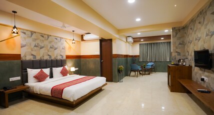 Hotel Kolhapur Stay Room Type - Royal Suite Room