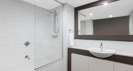 Adina Apartment Hotel Darwin Waterfront Room Type - Premier 2 Bedroom Apartment Adina Apartment Hotel Darwin Waterfront Room Type - Premier 2 Bedroom Apartment