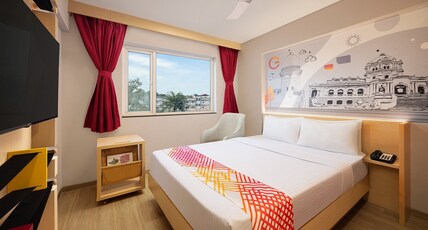 Ginger Agartala Room Type - Luxe Queen Room