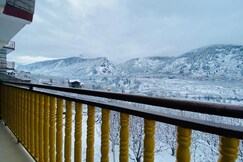 The Snow Mount Barod | Bed & Breakfast