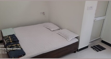 Ashish Aram Ghar Room Type - Deluxe Ac Room 2 with Attached Bathroom