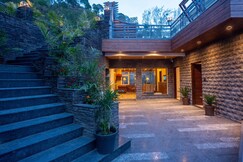 Kasauli Courtyard Boutique Bed and Breakfast