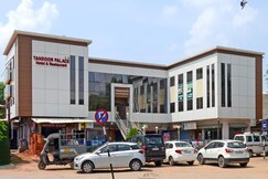 TANDOOR  PALACE HOTEL & RESTAURANT