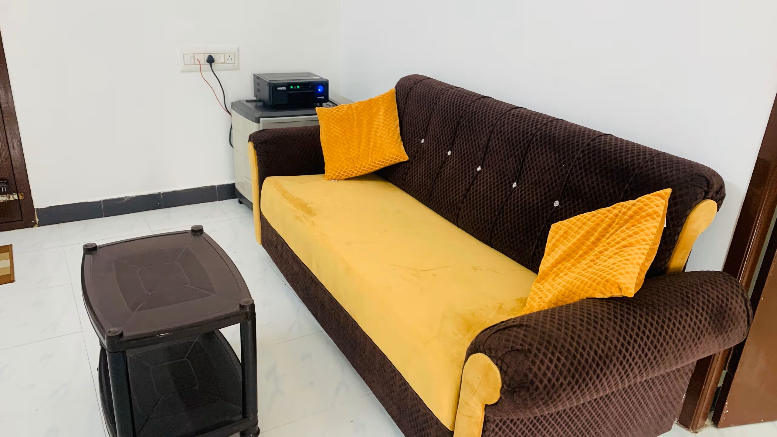 Sheelis Home Stay - Tap to explore photos