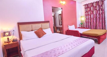 Hotel Kings Kastle Room Type - Kings Family Triple Bed AC