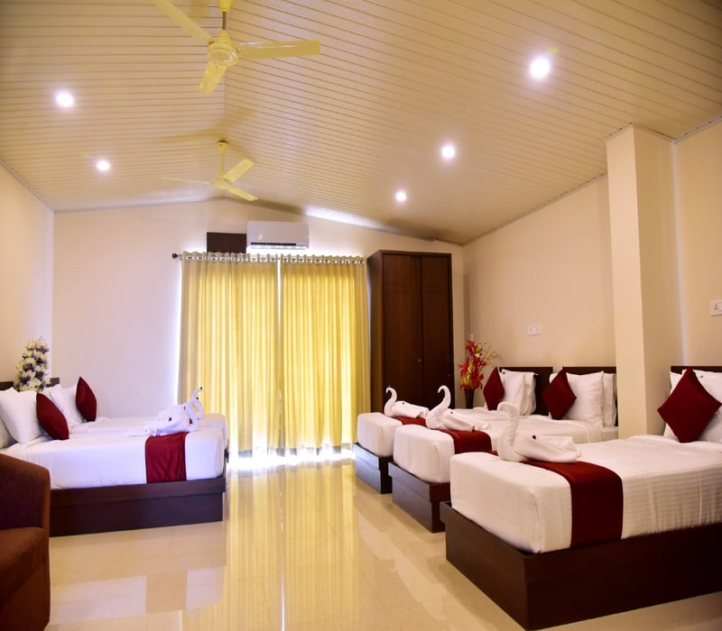 HOTEL COORG PALACE INN - Tap to explore photos