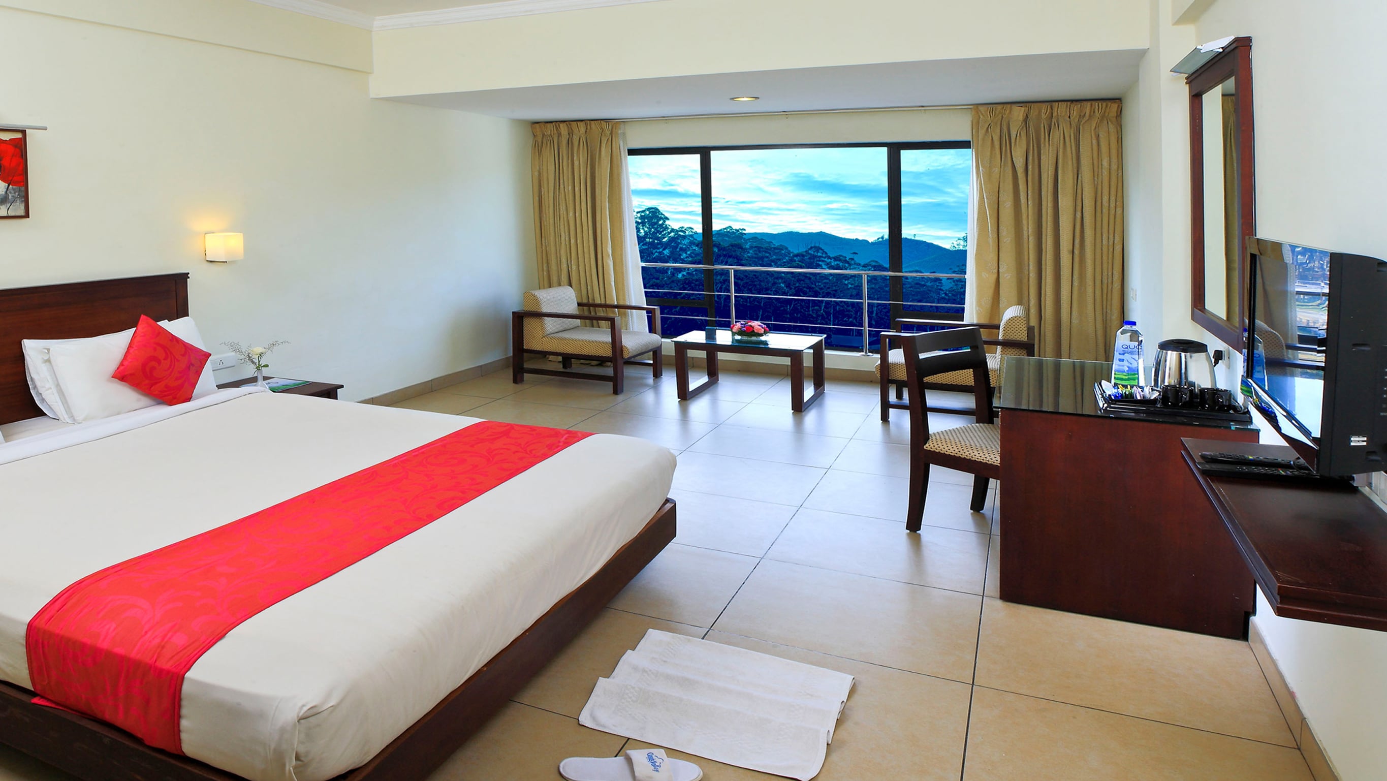 Clouds Valley Leisure Hotel - Tap to explore photos