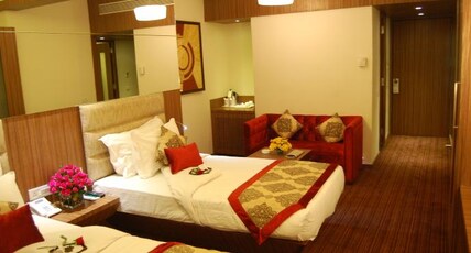 Hotel Centre Point Room Type - Premium Comfort Room with City View