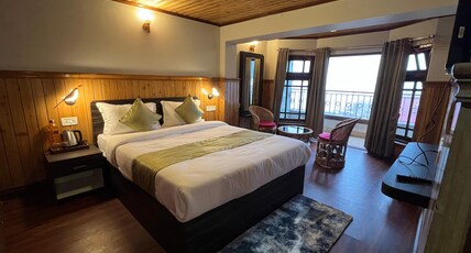 Royal Vista Guest House Room Type - Attic Double Room with Private Balcony and Mountain View Royal Vista Guest House Room Type - Attic Double Room with Private Balcony and Mountain View