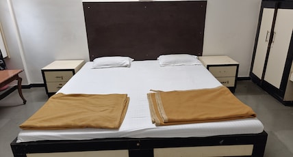Nashik Guest House Room Type - STANDARD Non Ac Room Nashik Guest House Room Type - STANDARD Non Ac Room