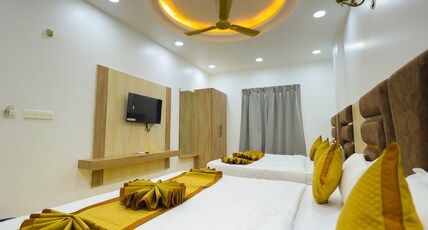MAA KELA DEVI SHANTI ATITHI BHAWAN Room Type - Family Suite Room