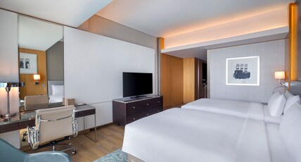 Hilton Dubai Palm Jumeirah Room Type - TWO DOUBLE BEDS EXECUTIVE SEA VIEW BALCONY Hilton Dubai Palm Jumeirah Room Type - TWO DOUBLE BEDS EXECUTIVE SEA VIEW BALCONY