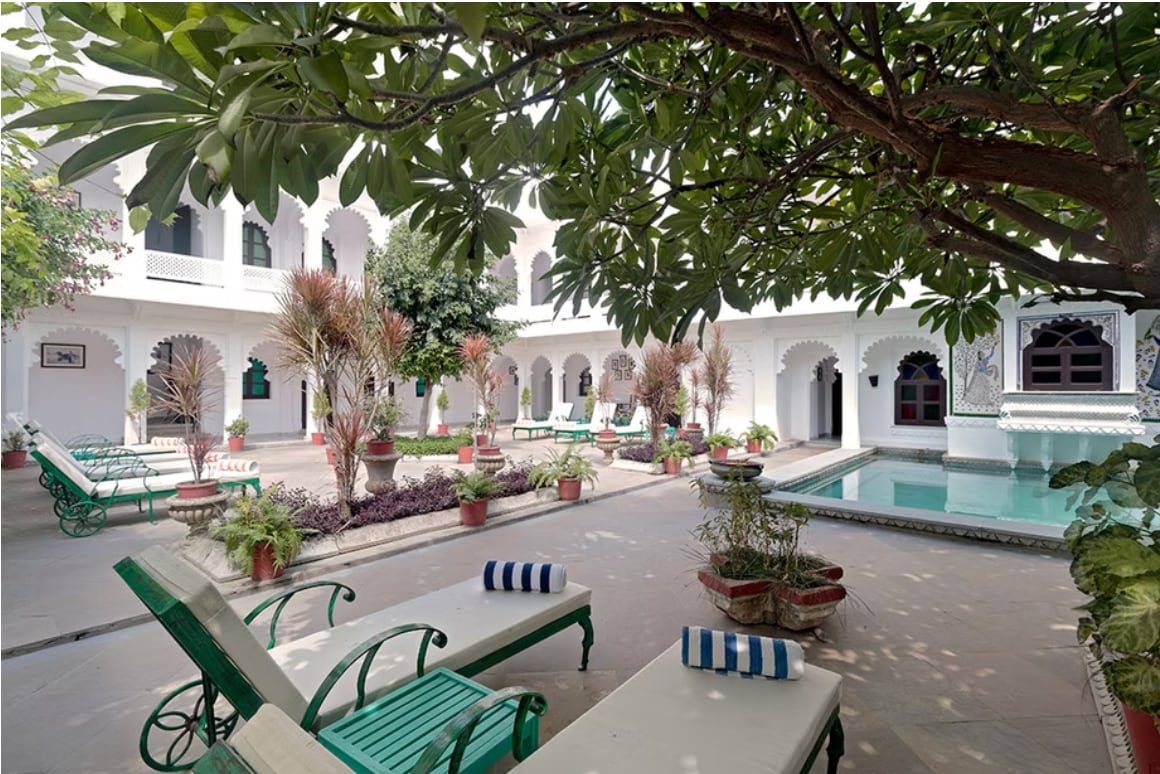 Hotel Amet Haveli - Tap to explore photos