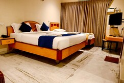 Hotel Annamalai
