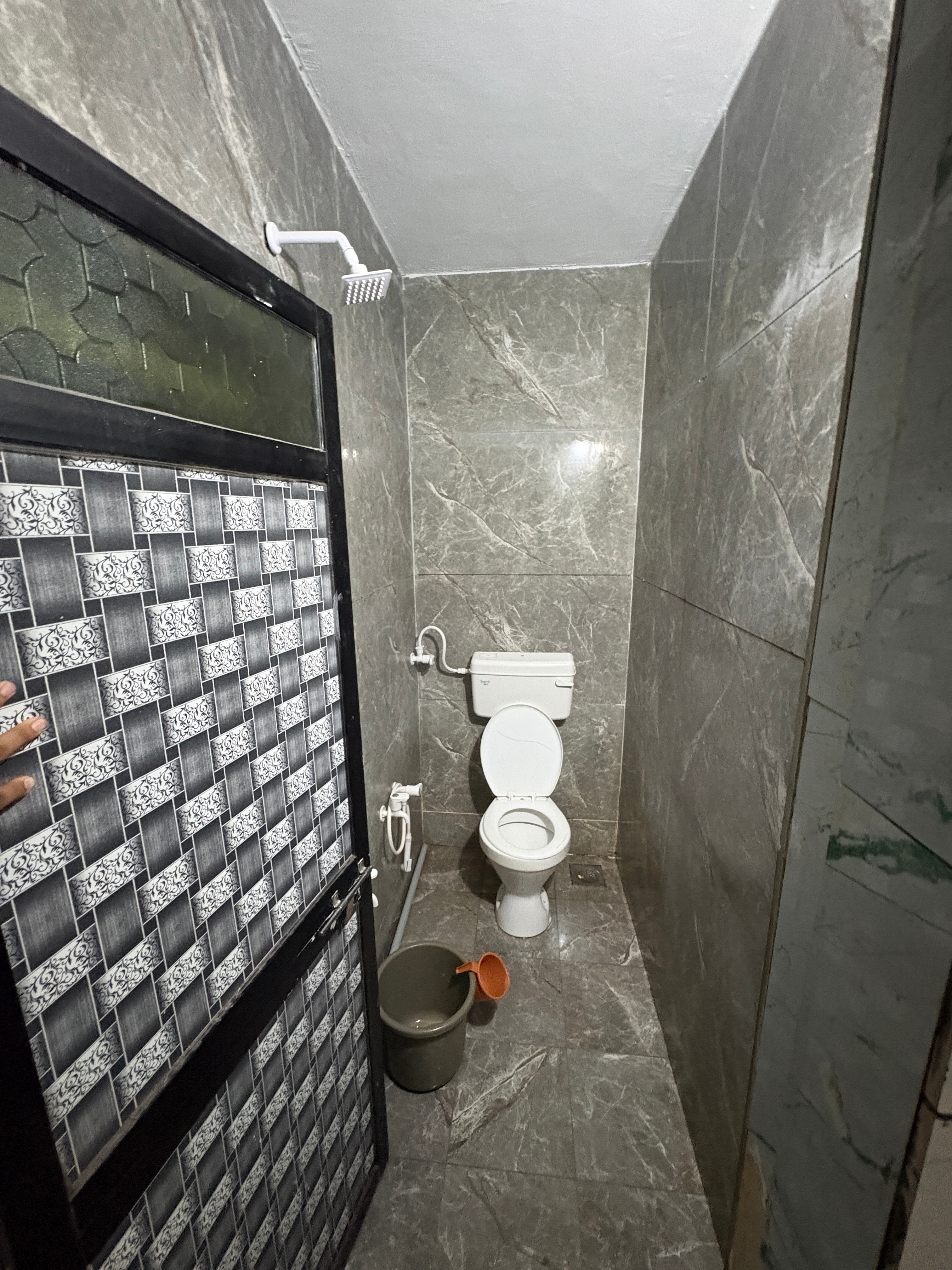 Shubham Homestay - Tap to explore photos