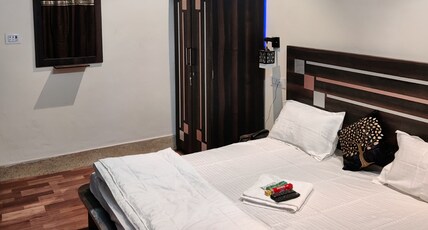 Keshav Hotel Room Type - Non Ac Room