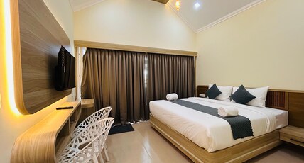 FORTUNE BANASURA Resort Room Type - Deluxe Family Room with Balcony