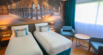Mercure Mont Saint Michel Room Type - Standard Room with 2 single beds