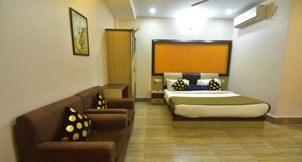 Hotel Royal Highness Room Type - Royal Club.