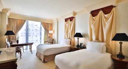 InterContinental PHOENICIA BEIRUT Room Type - 2 Single Premium Marina Vw Balcony Smoke