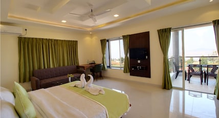 IVY Park Resort Room Type - Valley View Imperial Room with Balcony IVY Park Resort Room Type - Valley View Imperial Room with Balcony