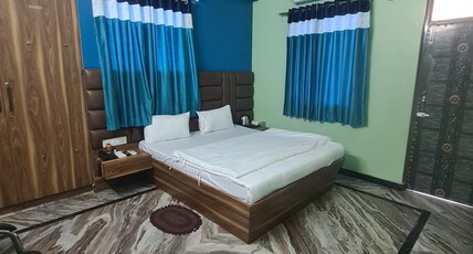 Royal Park Celebration Room Type - Standard Room