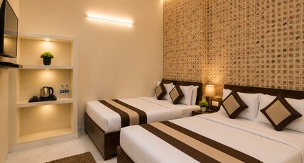 Hotel Pavitri | 5 Min Walk Kashi Vishwanath Room Type - Family Room