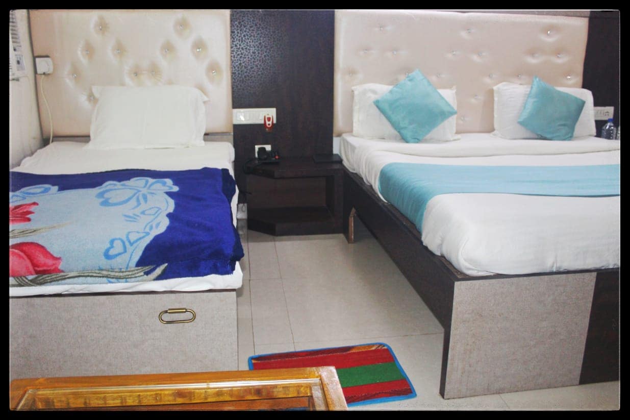 Hotel Park Lagoon - Tap to explore photos