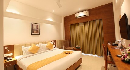 Amity Regency Room Type - Deluxe Room