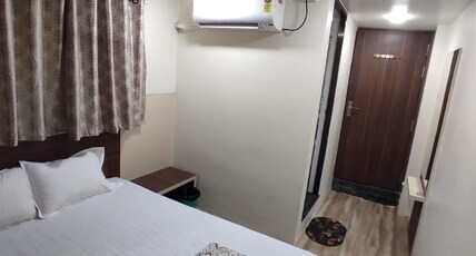 AGRAWAL HOUSE Room Type - Double Bedroom 1