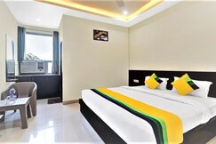 Hotel Ravi Residency