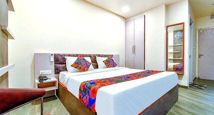 Hotel Prime Rudra Room Type - Deluxe Room